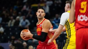 montenegro impone duelo suecia